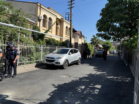 С утра сотрудники правоохранительных органов начали обыски в домах сторонников Священной борьбы