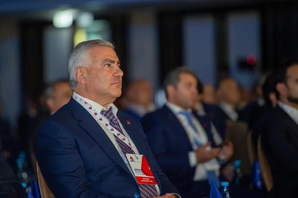 Скоро вместе положим конец расколу – Самвел Карапетян