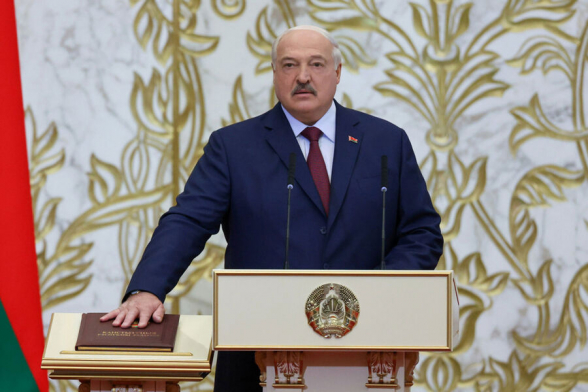 Лукашенко поддержал лидера Ирана Пезешкиана