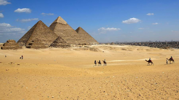 Египетский экс-министр древностей опроверг миф о строительстве пирамид рабами