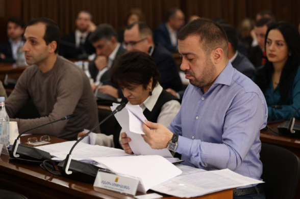 «Մայր Հայաստան» խմբակցությունը հրավիրում է հանրային լսում՝ զբոսաշրջային տաքսիների գործունեության սահմանափակման վերաբերյալ