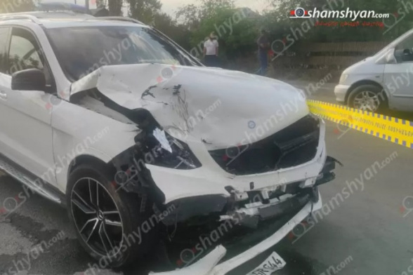 Ախուրյանում բախվել են «Mercedes»-ը և «Opel Astra»-ն․ վերջինի վարորդը հիվանդանոցում մшհшցել է