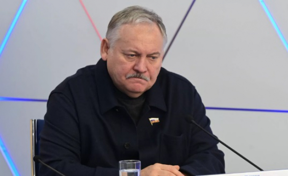 «Վանդալիզմ պետական մակարդակով». Զատուլինը՝ Արցախում Այվազովսկու արձանը քանդելու մասին