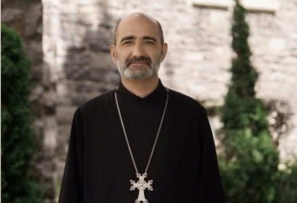 Այդ մարդու և՛ մտածողությունն է աղավաղված, և՛ գործունեությունն է հակահայկական, և՛ արտահայտած մտքերն են սնանկ իրականությունից. Տեր Գաբրիել