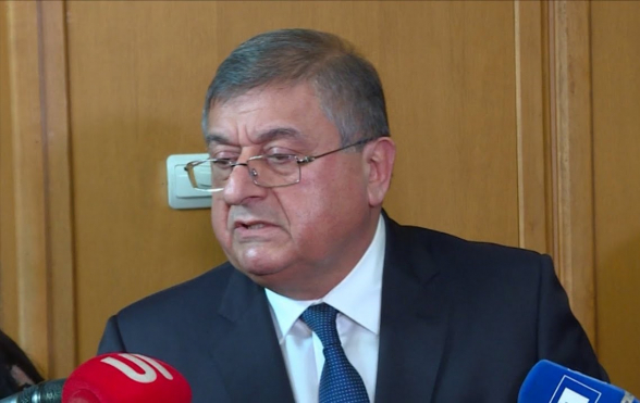 Դիլիջանում վթարի են ենթարկվել Գագիկ Ջհանգիրյանի փեսան ու թոռները