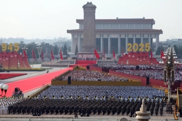 NYT назвала военный парад в КНР самой амбициозной демонстрацией силы за годы