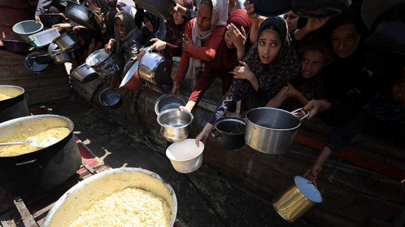 Число погибших от голода в Газе возросло до 393 человек