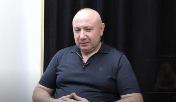 Теванян о проваленном экзамене, о знакомстве с женой и о любви к року (видео)