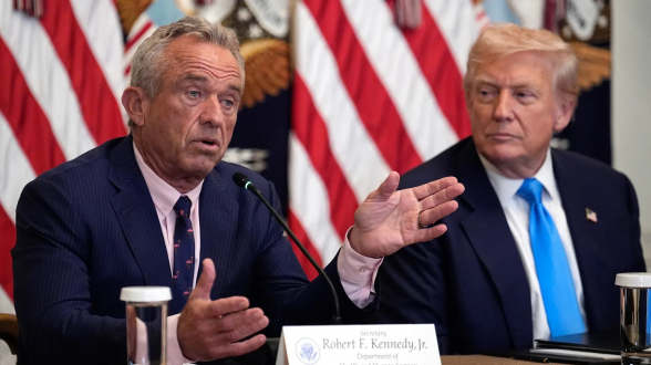 WP узнала о планах Белого дома связать аутизм с приемом парацетамола