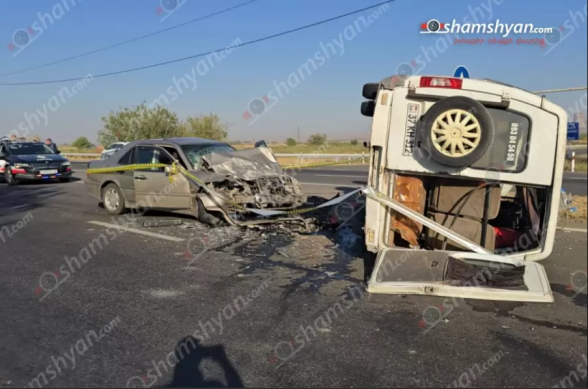 Երևան-Արմավիր ճանապարհին բախվել են «Mercedes»-ն ու մարդատար «Գազել»-ը․ կան տուժածներ