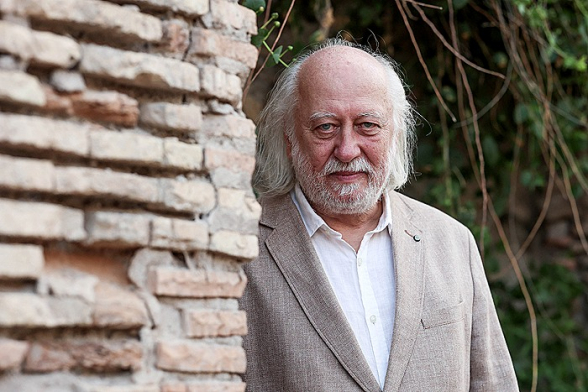 Нобелевская премия по литературе присуждена Ласло Краснахоркаи