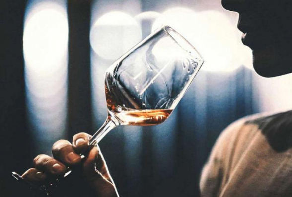 Назван самый вредный для печени напиток