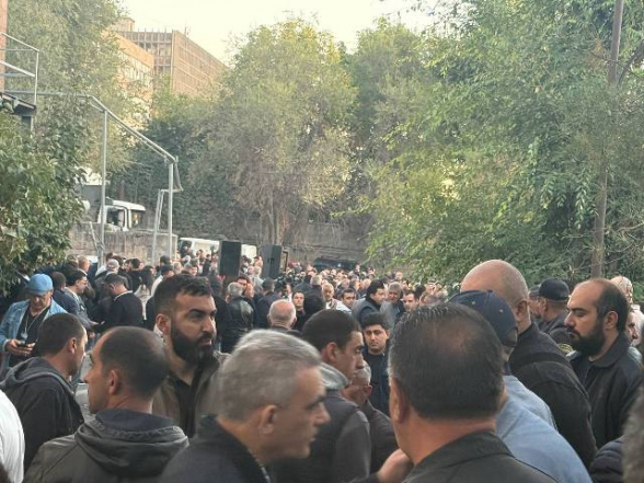 Акция в поддержку Самвела Карапетяна (видео, фоторепортаж)