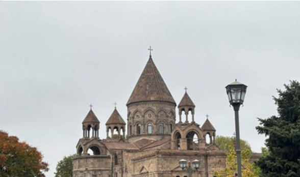 Մեր հոգևորականներին և հավատացյալ ժողովրդին կոչ ենք ուղղում չտրվել սադրանքներին, ամուր մնալ Եկեղեցու պաշտպանության դիրքերում. Մայր Աթոռ