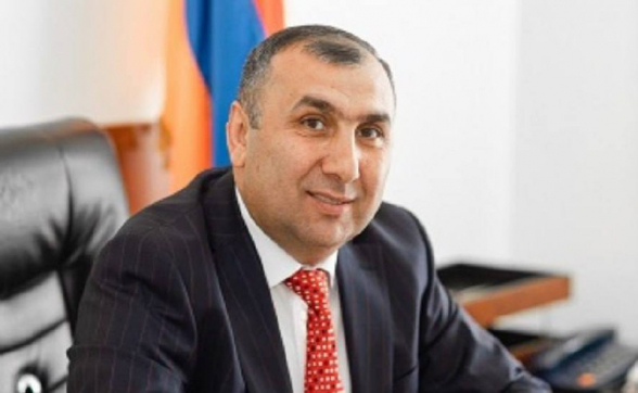 Սպիտակի ՔՊ-ական քաղաքապետը ոտքով հարվածել է քաղաքացուն