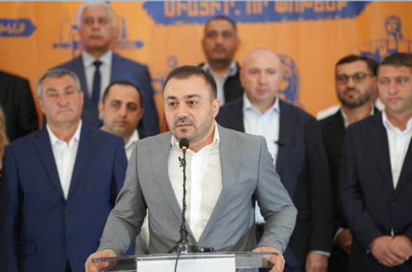 Жители Вагаршапата скажут решительное «нет» продающим Родину – Манук Сукиасян (видео)