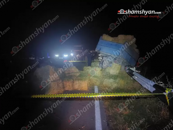 Հայկաձորում բшխվել են «ԳԱԶ 31-10» և խոտով բարձված «ԳԱԶ 53» մակնիշի ավտոմեքենաները․ կա 1 զnհ, 3 վիրшվnր