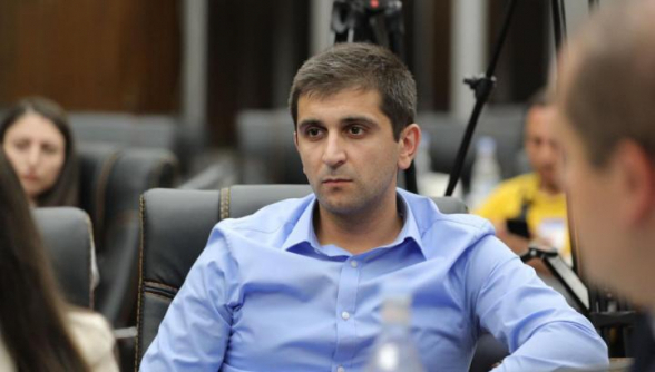 Քաղաքը, ուր Մայր Աթոռն է, ղեկավարի «Մայր Հայաստանը»