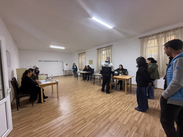 К 14:00 явка избирателей на выборах в Вагаршапате составила 22․71%