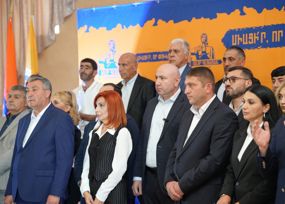 Уже в третьей крупной городской общине «Мать Армения» преодолевает проходной барьер