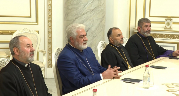 Արցախի թեմի առաջնորդն իր գոհունակությունը հայտնած կլինի Նիկոլին, թե ինչ վարպետությամբ կարողացավ Արցախը հանձնել Իլհամին