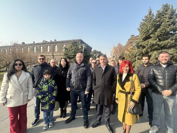 Отвергнуть атаку на Армянскую Апостольскую Церковь: «Мать Армения» приняла участие в литургии в Первопрестольном (видео)