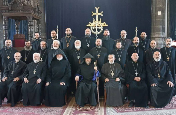 Յոթ Վերքը հաղթահարել է թուրքական երկու օկուպացիա, սա՛ էլ կհաղթահարվի պատվով․ Շիրակի թեմի հոգևորականների հայտարարությունը