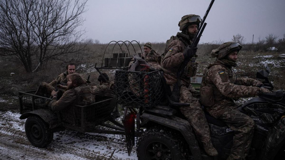 Зеленский назвал условие вывода ВСУ из Донбасса