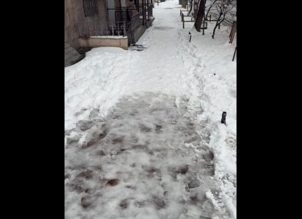 Մայրաքաղաքում վտանգավոր են փողոցները, մայթերը (տեսանյութ)