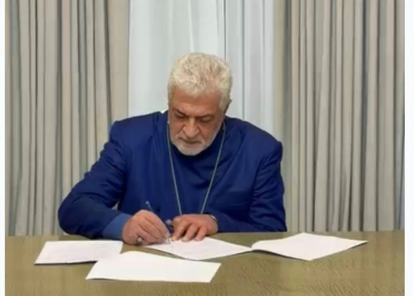 Չի բացառվում, որ Նիկոլը կաթողիկոսի գահի համար աճուրդ սահմանի