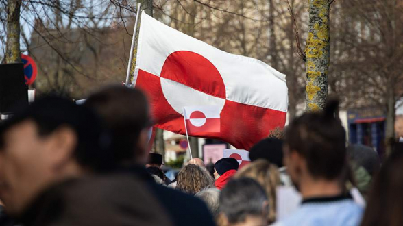 Премьер Гренландии призвал Вашингтон прекратить давление на остров