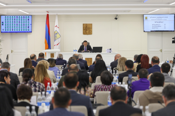 Անհույս է մտածելը, որ քաղաքային ոչ լեգիտիմ 9%-ոց «իշխանությունը» մտածելու է Ձեր մասին