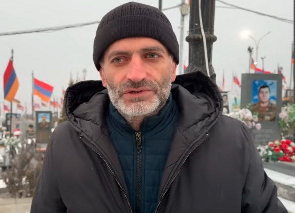 Отец погибшего военнослужащего в «Ераблуре»: «Приехали рано утром, чтобы турок не осквернил могилы наших сыновей» (видео)