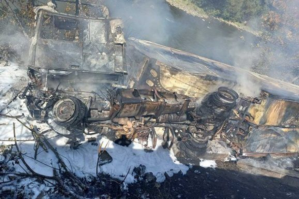 Աշտարակի մեծ կամրջի վրա բեռնատար է այրվել