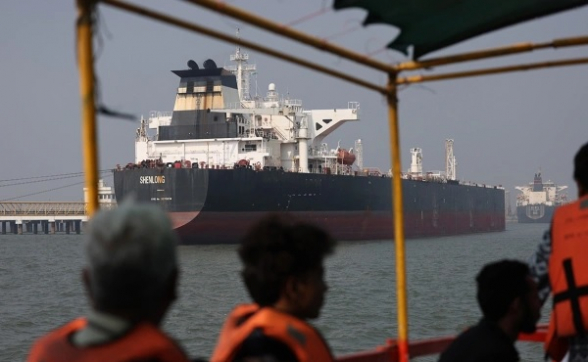 Иран ввел плату за проход через Ормузский пролив