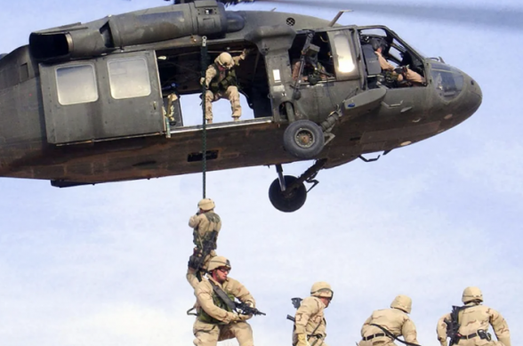 США направили в Иран спецназ для спасения сбитого летчика