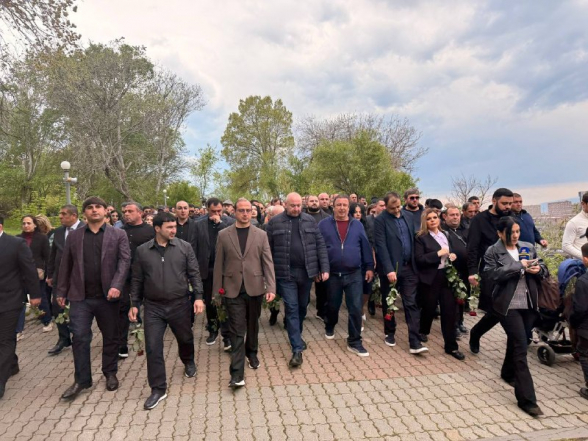 Մենք չենք կարող մոռանալ մեր անցյալը․ Գագիկ Ծառուկյան (տեսանյութ)