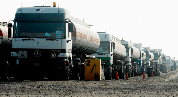 Ирак начал экспортировать нефть через Сирию