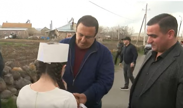Գագիկ Ծառուկյանն այցելել է Արագածոտնի մարզ (տեսանյութ)