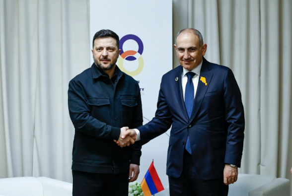 ԵՄ-ն խաղացնում է իր խամաճիկներ Փաշինյանին և Զելենսկուն (տեսանյութ)