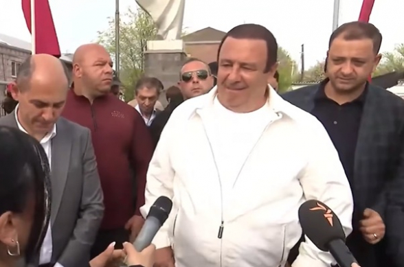 Եթե չապացուցեն, որ Ծառուկյանը շպիոն ա, դա արտահայտողը թող գա, մտնի իմ առյուծի մոտ (տեսանյութ)